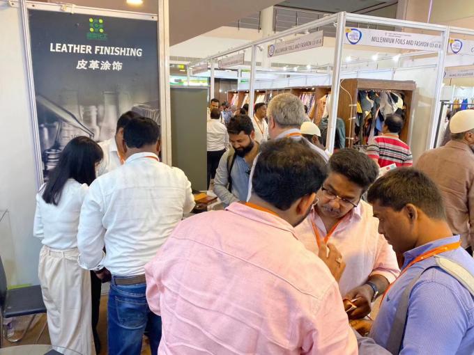 Groothandel PSAF Gratis Waterwerend Waterdicht voor Stoffen Lederen Meubelbeschermer Meubelverzorging Waterdicht Spray 25